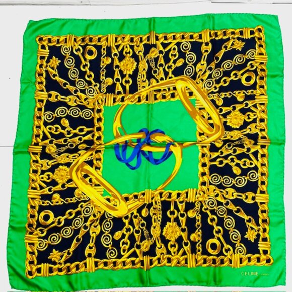 Elegance Soft   Celine Paris  Scarf  100% Silk 34"x35"Green black Gold Chain(S75 - Picture 8 of 9